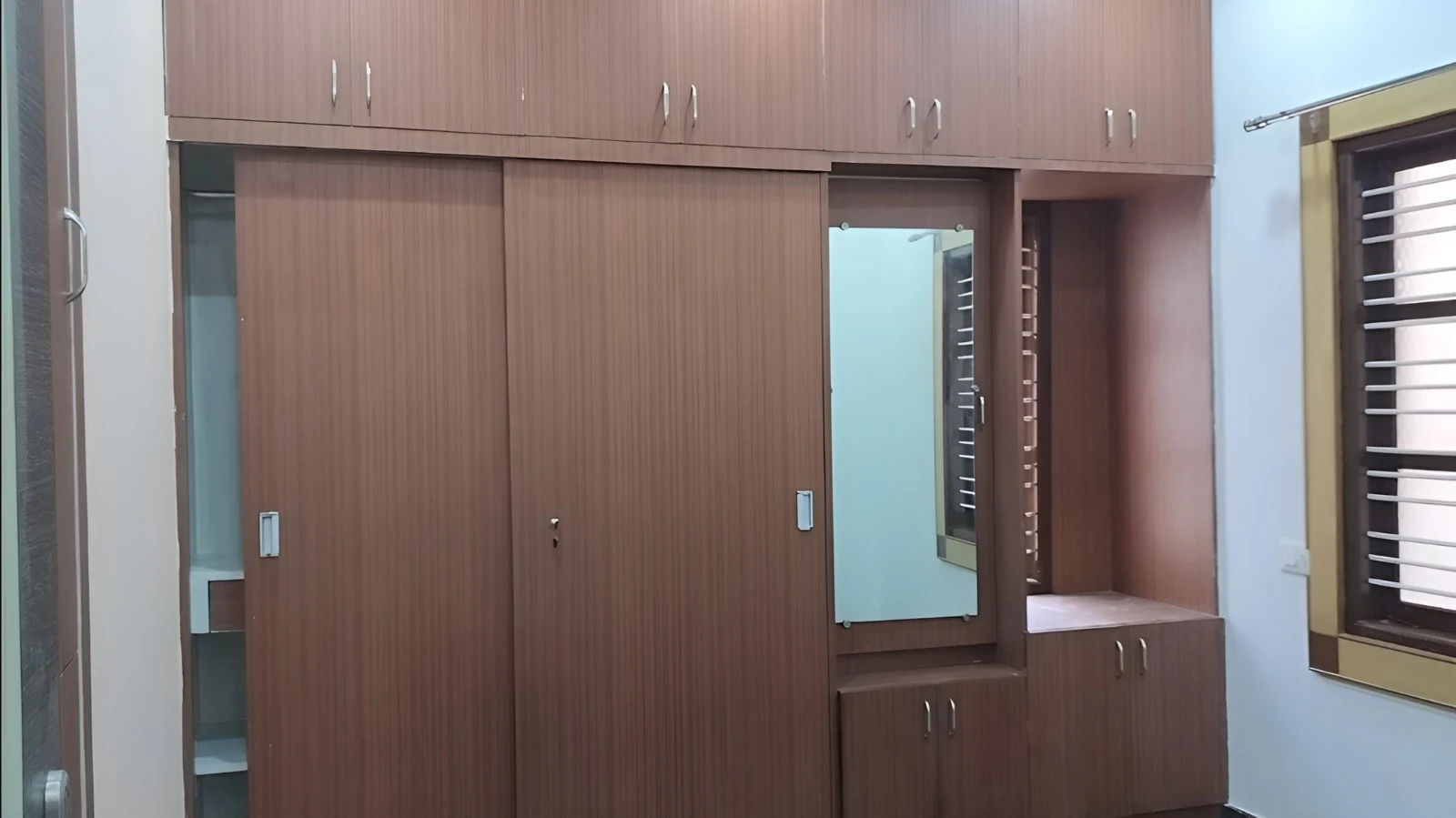 Bedroom with Wardrobe